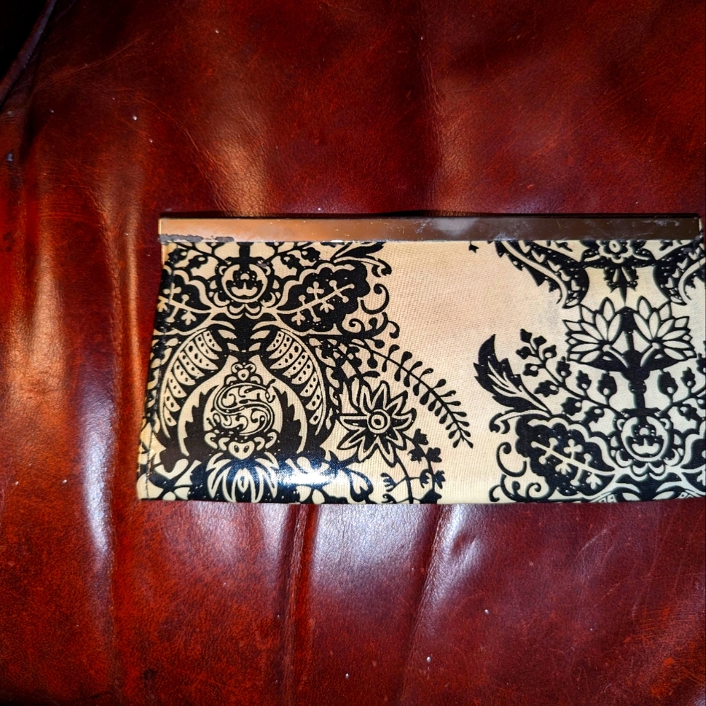 NWOT Patricia Nash Tri-Metallic  womens card holder/Wallet